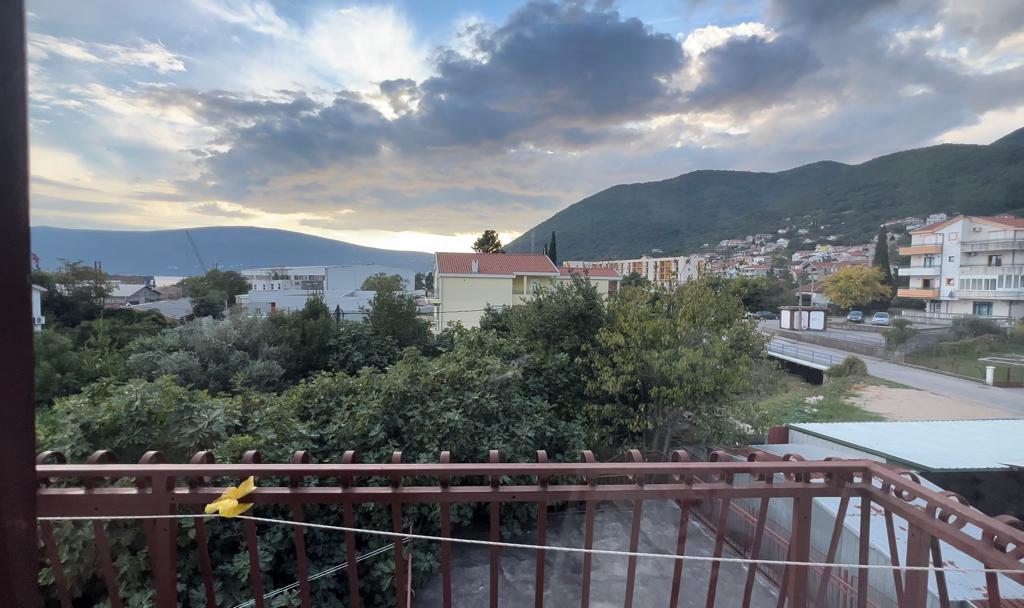 Image of House - 10 Bedrooms - 8 Bathrooms for Sale in Herceg-Novi-Bijela-Montenegro, Image 14